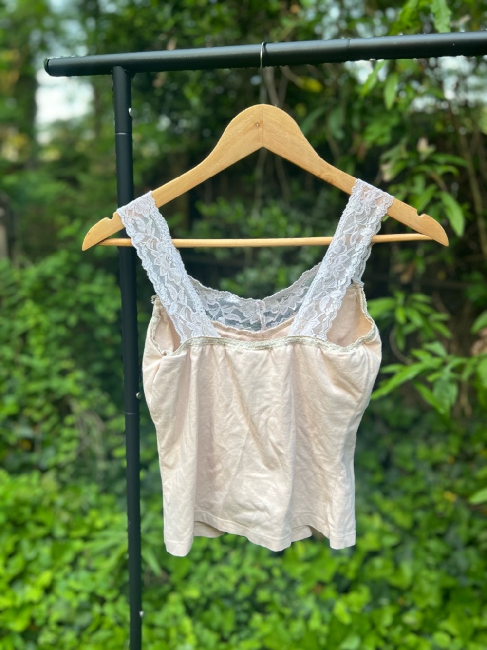 Vtg Basic Tank - Picture 2 of 6